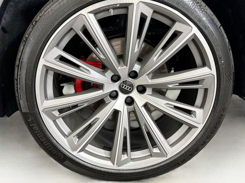 New 2026 Audi Q8 Prestige image 30