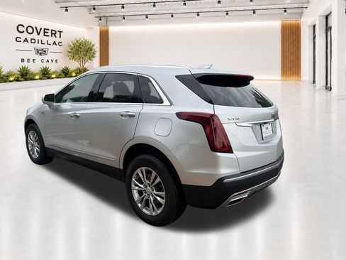Used 2020 Cadillac XT5 Premium Luxury FWD image 8