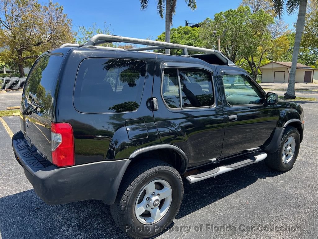 Used 2004 Nissan Xterra XE RWD image 2