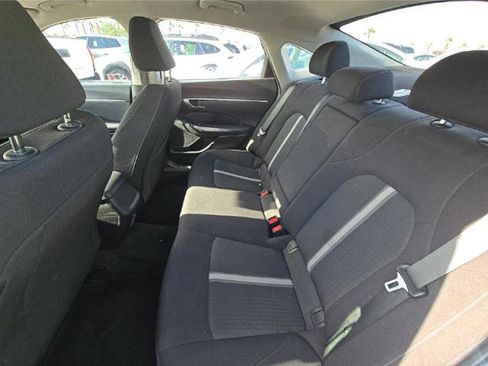 Used 2023 Hyundai Sonata SEL FWD image 8