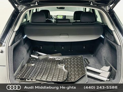 Certified 2023 Audi Q5 2.0T Premium w/ Convenience Package AWD/4WD image 31