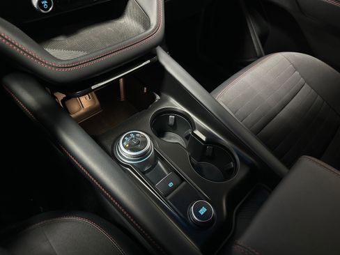 Certified 2025 Ford Explorer ST-Line image 23