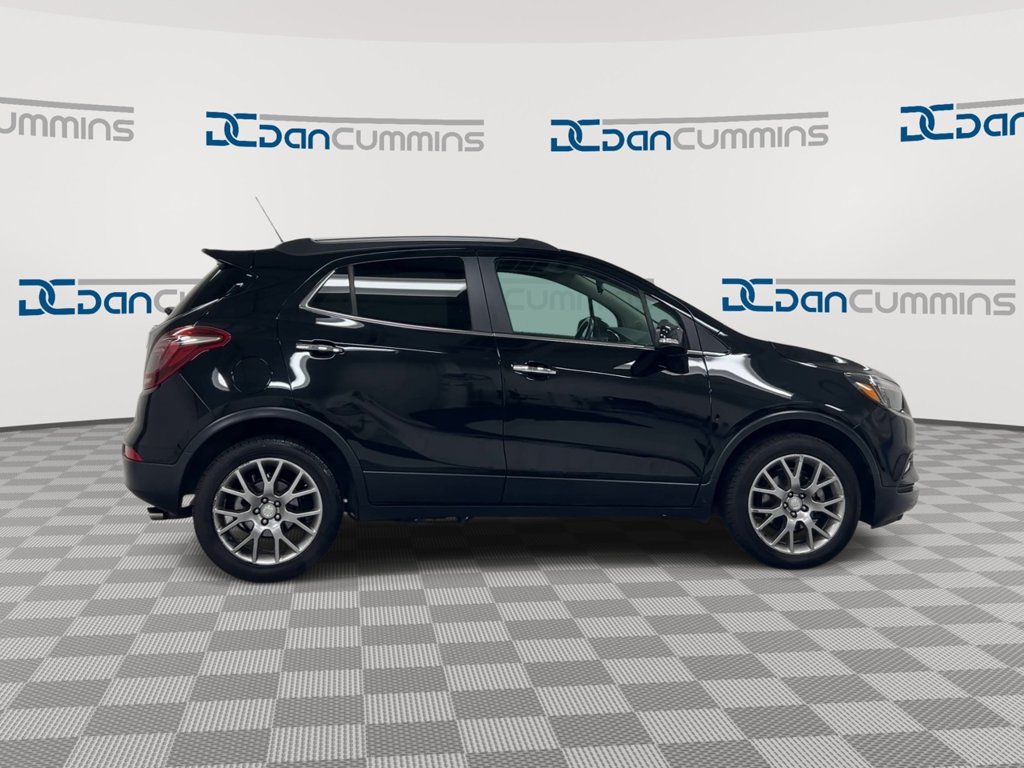 Used 2018 Buick Encore Sport Touring w/ Safety Package FWD image 9