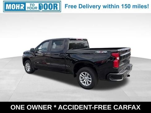Used 2023 Chevrolet Silverado 1500 RST AWD/4WD image 3