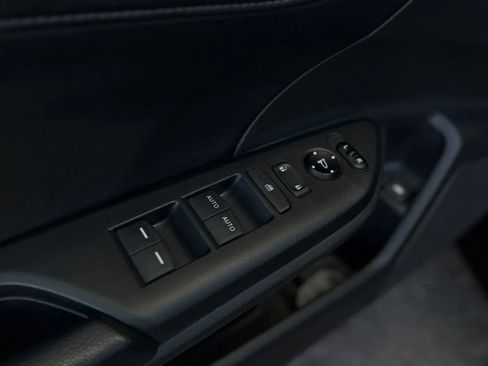Used 2020 Honda Civic EX-L image 25