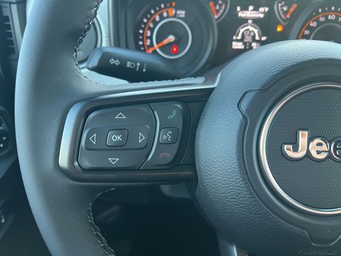 New 2026 Jeep Gladiator Sport image 24