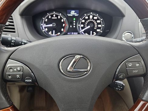 Used 2011 Lexus ES 350 w/ Preferred Accessory Package image 21