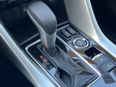 Used 2026 Mitsubishi Eclipse Cross AWD image 27