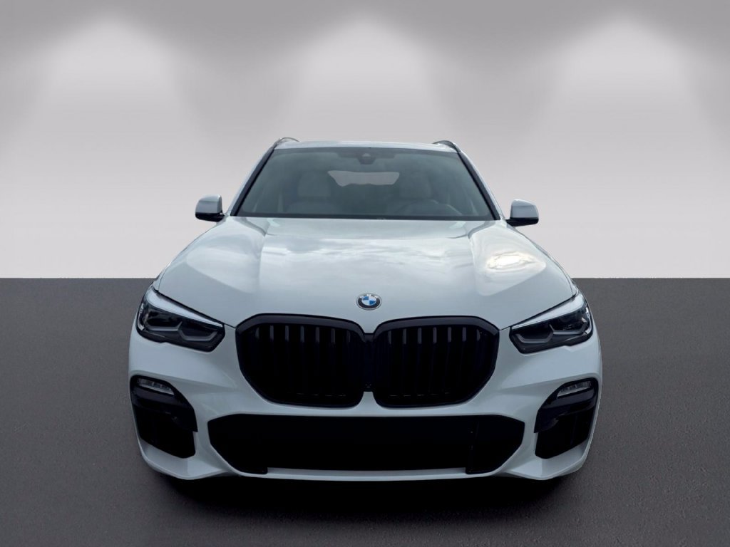 Certified 2021 BMW X5 xDrive40i w/ M Sport Package AWD/4WD image 2