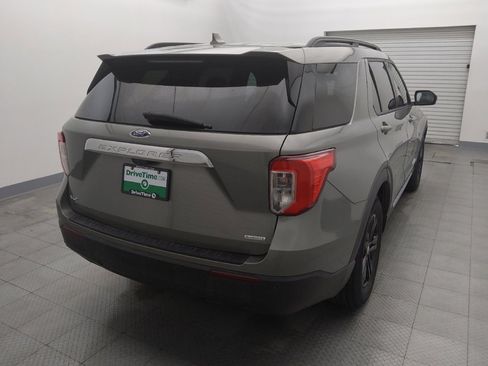 Used 2020 Ford Explorer XLT RWD image 7