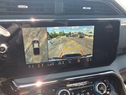 New 2026 GMC Sierra 2500 AT4 w/ AT4 Premium Plus Package AWD/4WD image 18