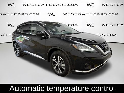 Used 2023 Nissan Murano SV image 2