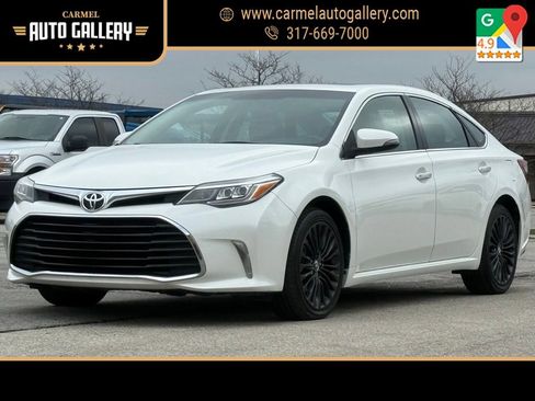 Used 2016 Toyota Avalon Touring FWD image 1