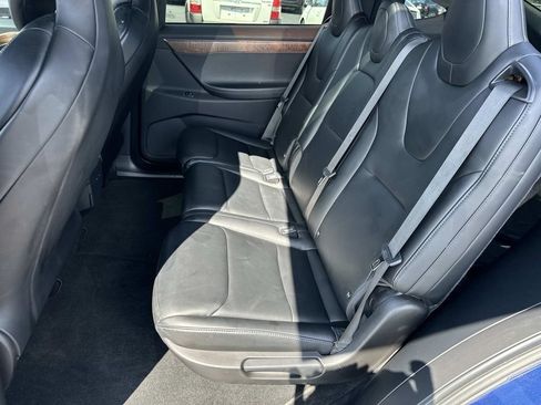 Used 2019 Tesla Model X Performance AWD/4WD image 12