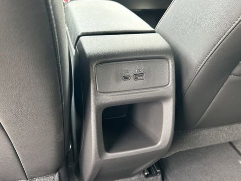 New 2026 Chevrolet Trax RS w/ Sunroof Package image 15