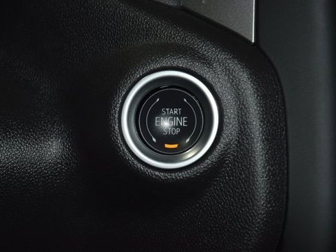 Used 2024 Chevrolet Silverado 1500 W/T w/ WT Value Package image 32