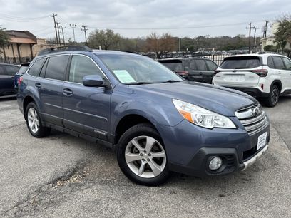 Used 2014 Subaru Outback 2.5i Limited w/ Moonroof Package