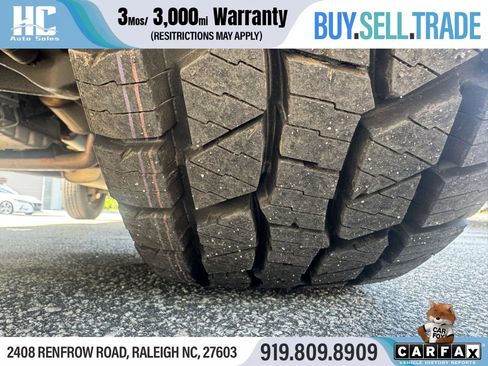 Used 2021 Chevrolet Express 2500 RWD image 14
