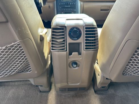 Used 2005 Honda Pilot EX-L image 9