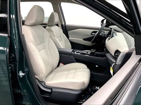 New 2026 Nissan Rogue Dark Armor AWD/4WD image 39