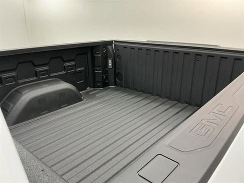 New 2026 GMC Sierra 1500 Elevation w/ Elevation Premium Package AWD/4WD image 23