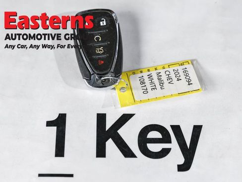 Used 2024 Chevrolet Malibu LT image 25