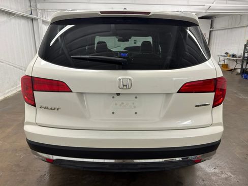 Used 2016 Honda Pilot Touring image 6