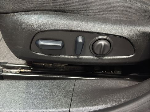 Used 2024 Chevrolet Malibu LT image 14