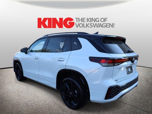 New 2026 Volkswagen Tiguan SE R-Line image 5