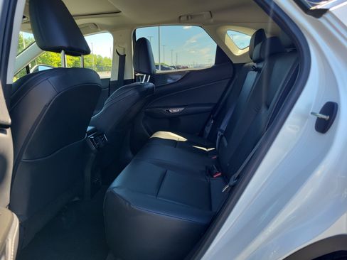 Used 2023 Lexus NX 350 AWD image 10