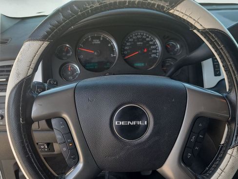 Used 2013 GMC Sierra 2500 Denali w/ Suspension Package, Off-Road image 34