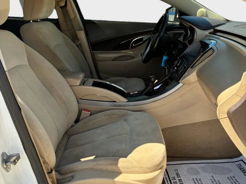 Used 2010 Buick LaCrosse CX image 11