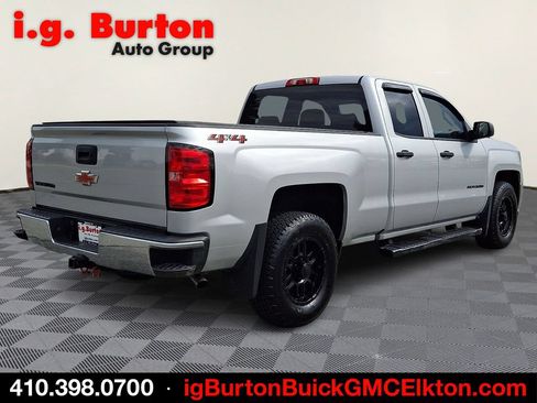 Used 2018 Chevrolet Silverado 1500 W/T w/ WT Convenience Package AWD/4WD image 7