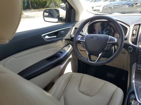 Used 2017 Ford Edge Titanium image 13