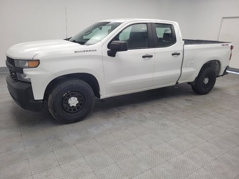 Used 2020 Chevrolet Silverado 1500 W/T w/ Trailering Package image 2