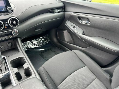 Used 2023 Nissan Sentra SV FWD image 15