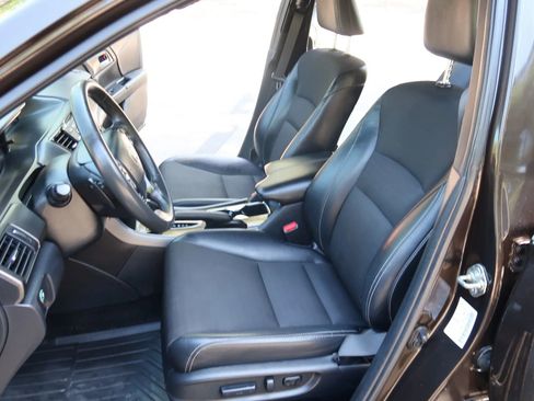 Used 2016 Honda Accord Sport image 12