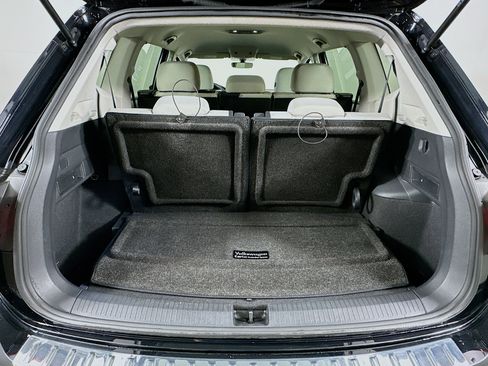 Used 2023 Volkswagen Tiguan S image 28