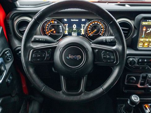 Used 2021 Jeep Gladiator Mojave AWD/4WD image 17