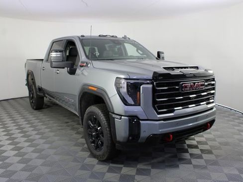New 2026 GMC Sierra 3500 AT4 w/ Technology Package AWD/4WD image 31