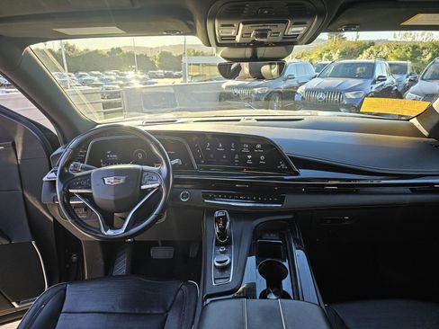 Used 2021 Cadillac Escalade Sport w/ Driver Assist Tech Package image 10