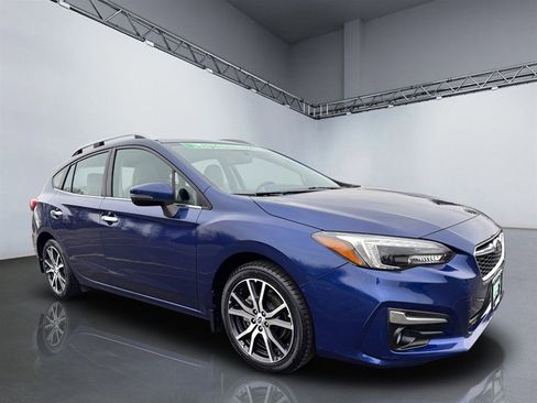 Used 2017 Subaru Impreza 2.0i Limited image 7