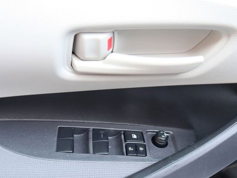 Used 2023 Toyota Corolla LE FWD image 24