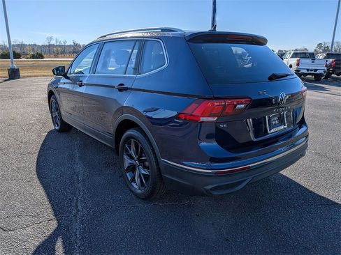 Used 2023 Volkswagen Tiguan SE image 5