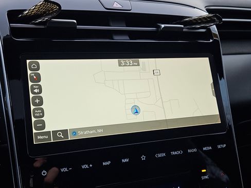 Used 2023 Hyundai Santa Cruz Limited w/ Cargo Package image 10