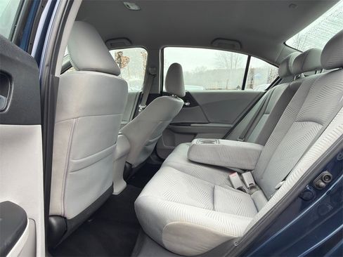 Used 2015 Honda Accord LX image 15