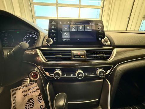 Used 2020 Honda Accord Sport image 31