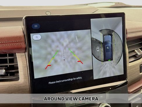 Used 2024 Ford Expedition Limited image 7