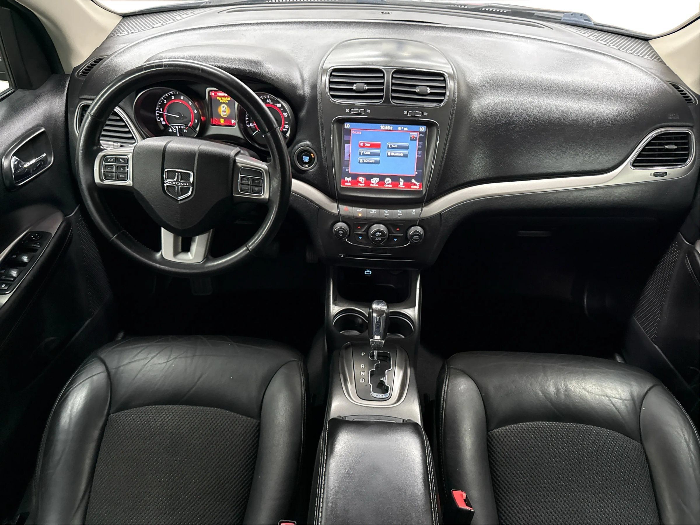Used 2018 Dodge Journey Crossroad w/ Popular Equipment Group FWD image 17