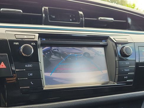 Used 2016 Toyota Corolla S FWD image 26